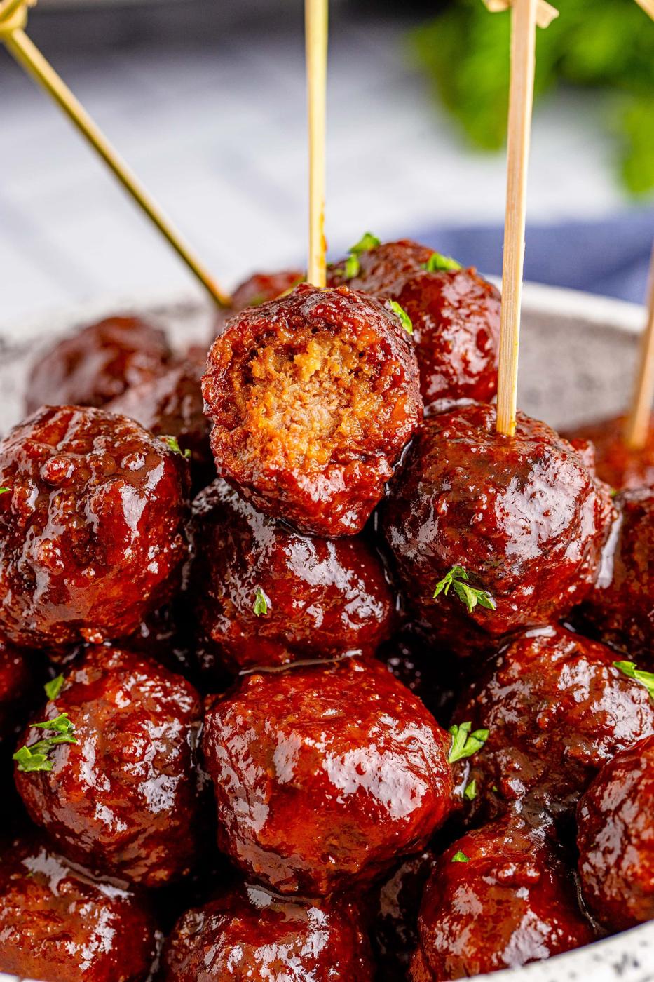 picture of grape jelly meatballs in a bowl