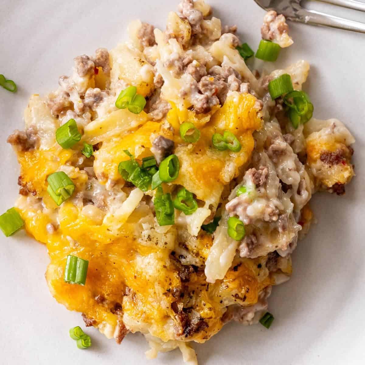 Cheesy Ground Beef Hashbrown Casserole