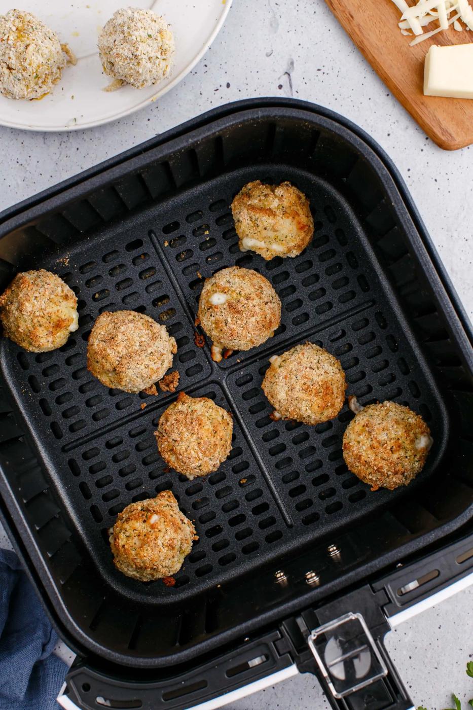 picture of arancini balls in an air fryer