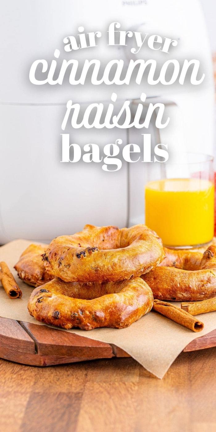 picture of cinnamon raisin bagels