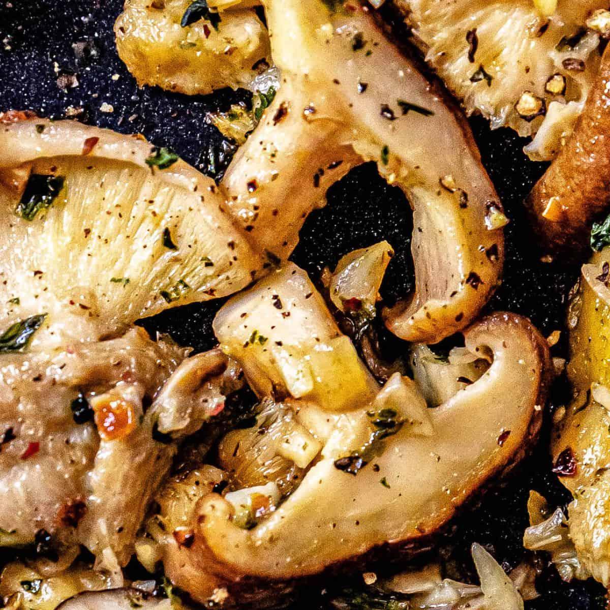 Best Garlic Butter Mushrooms