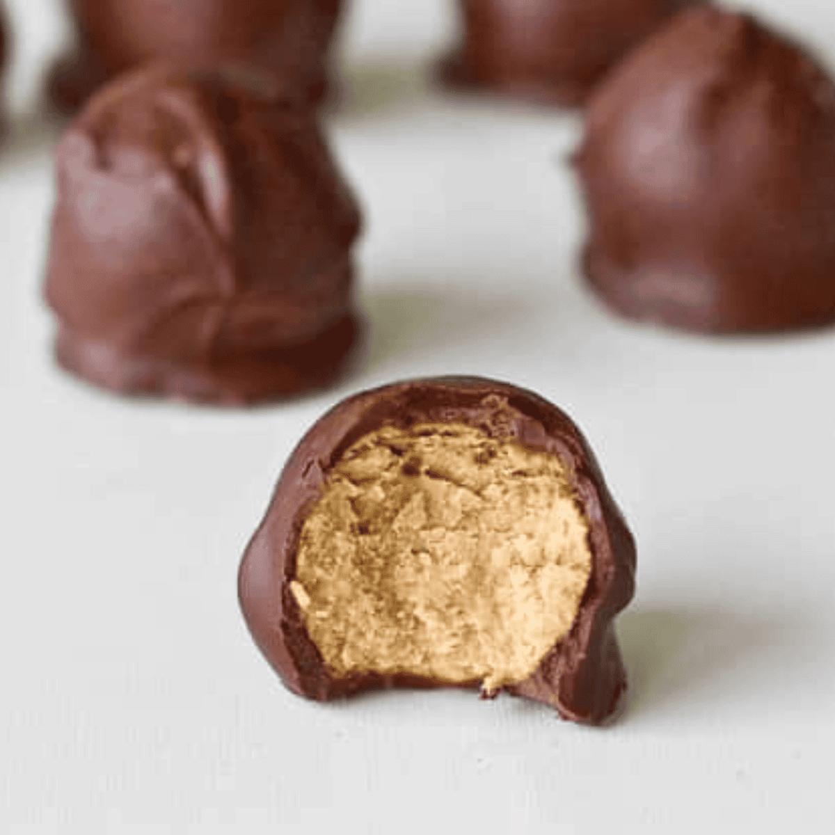 Easy Cookie Butter Truffles