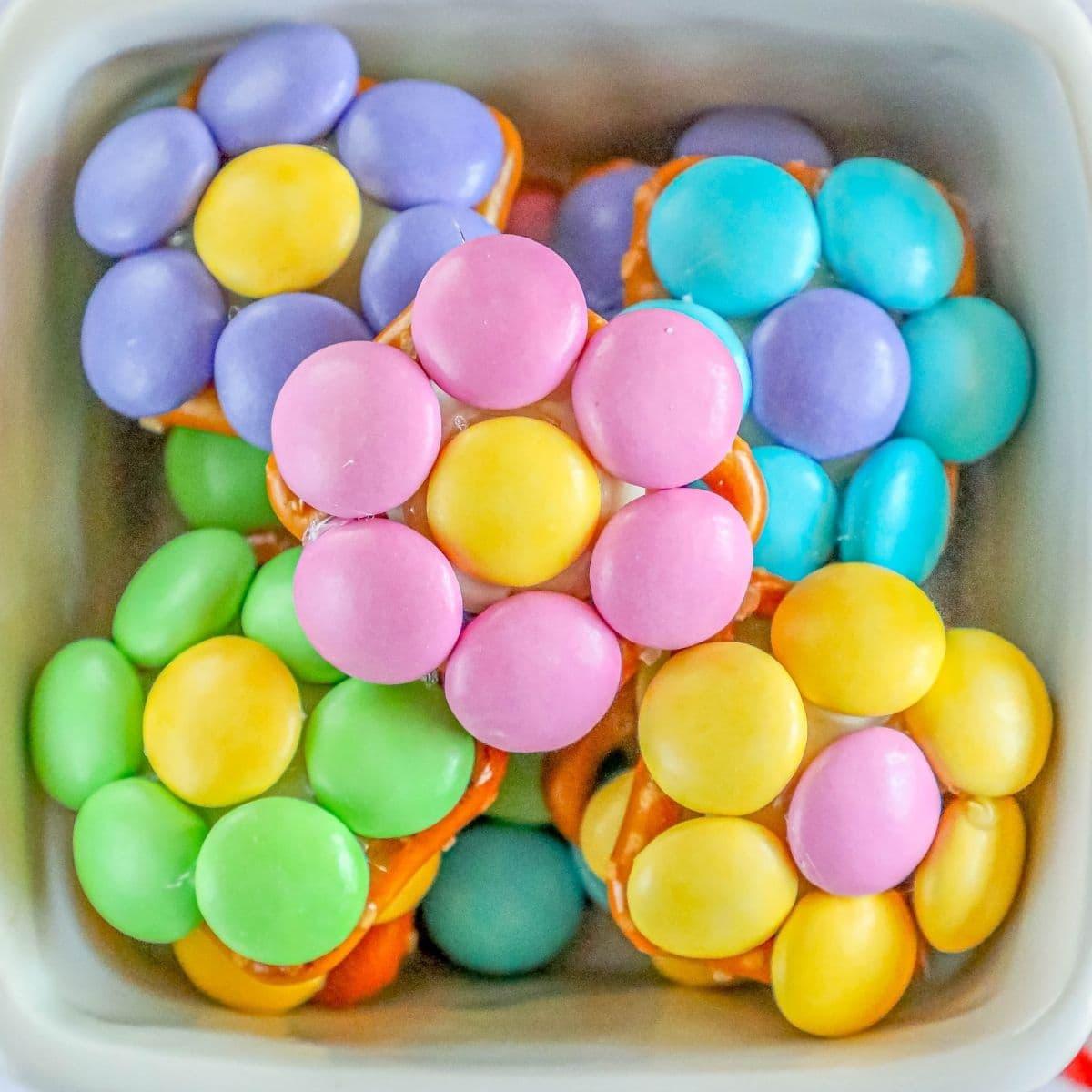 Easter Pretzel Snacks