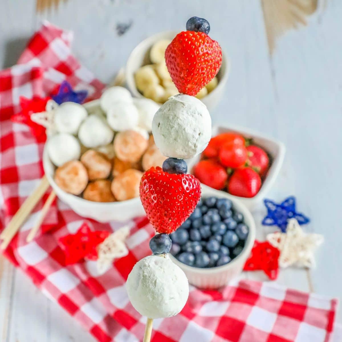 Easy 4th of July Dessert Kabobs
