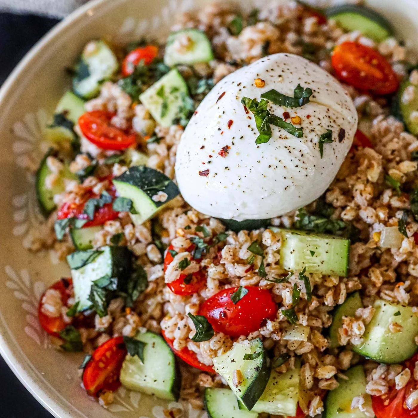 Easy Burrata Farro Salad Recipe