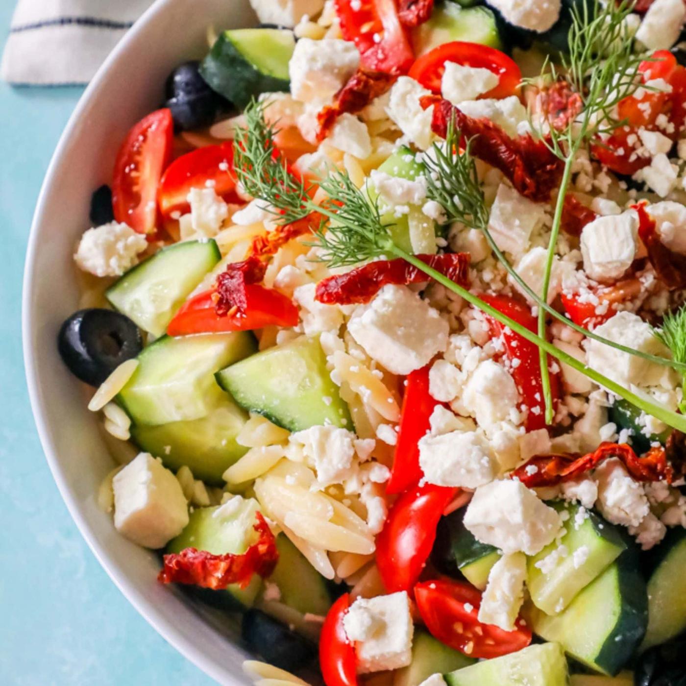 Easy Greek Orzo Pasta Salad