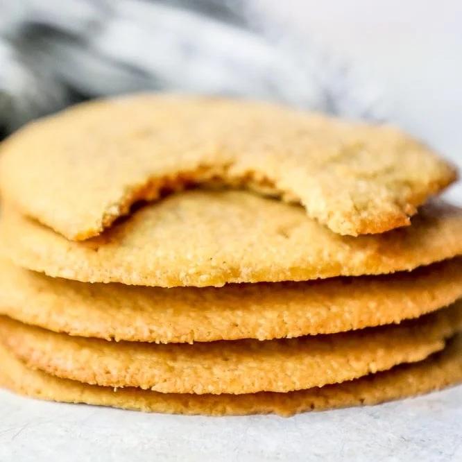 Easy Keto Peanut Butter Cookies