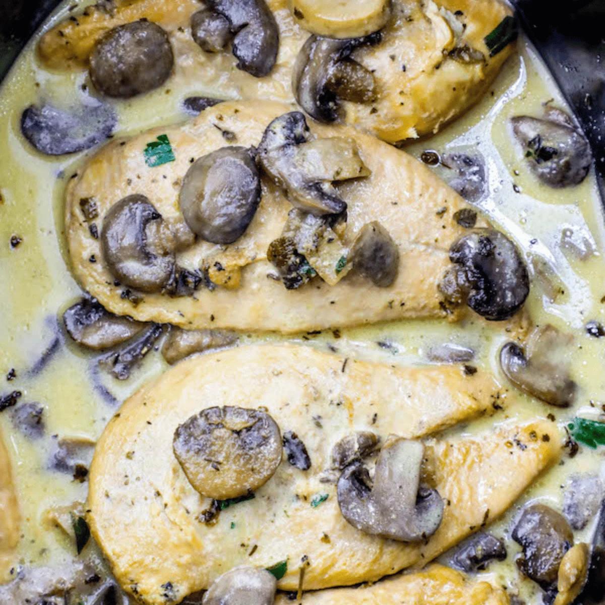 Easy Slow Cooker Creamy Chicken Marsala