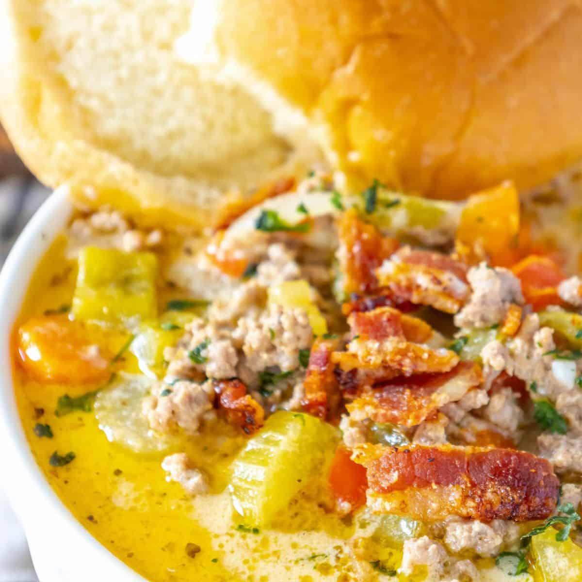One Pot Cheeseburger Soup
