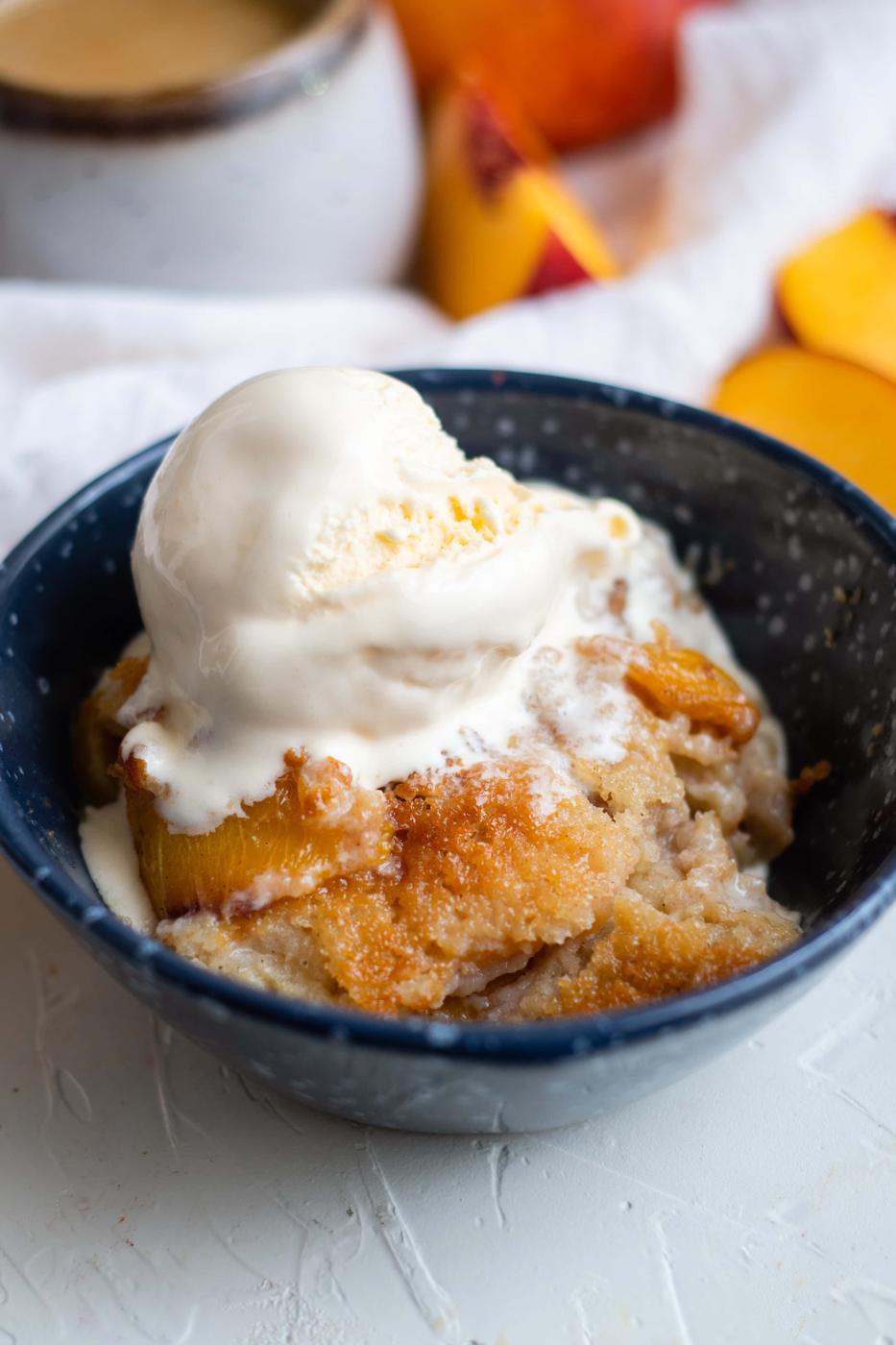 Easy Peach Cobbler Recipe