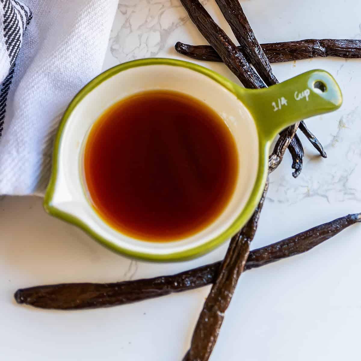 Homemade Vanilla Extract