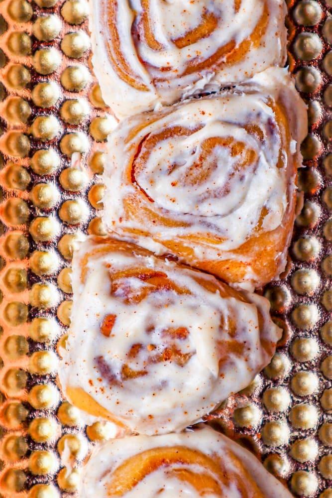 Instant Pot Pumpkin Cinnamon Rolls Recipe
