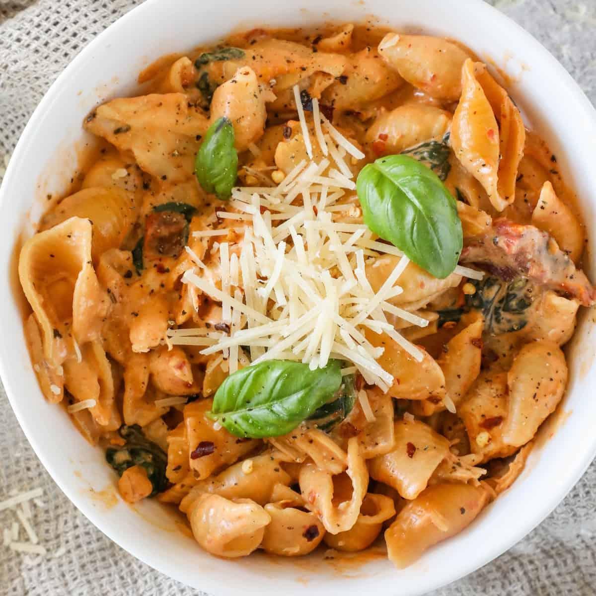 Marry Me Chicken Pasta Soup