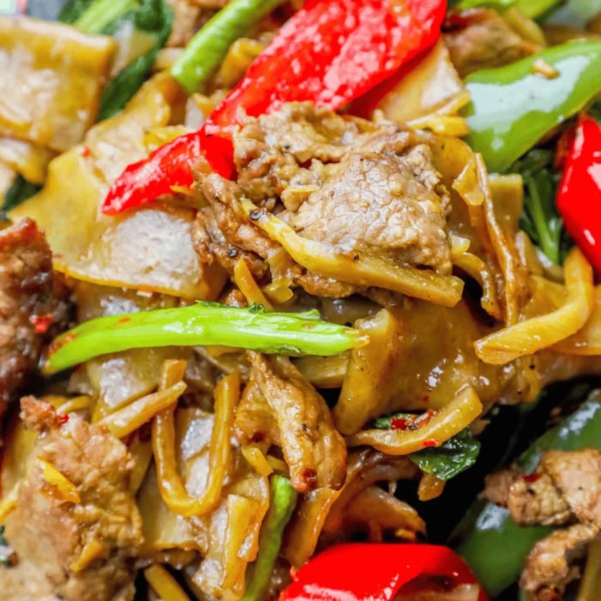 One Pot Easy Beef Drunken Noodles