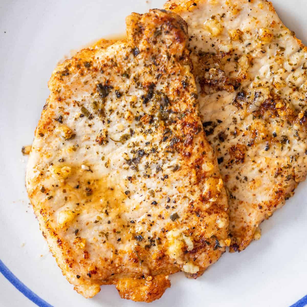 Pan-Fried Pork Cutlet with Garlic