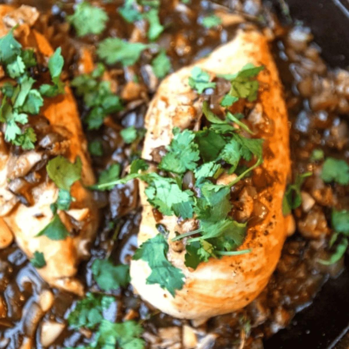 Skillet Chicken with Mushroom and Onion Sauce