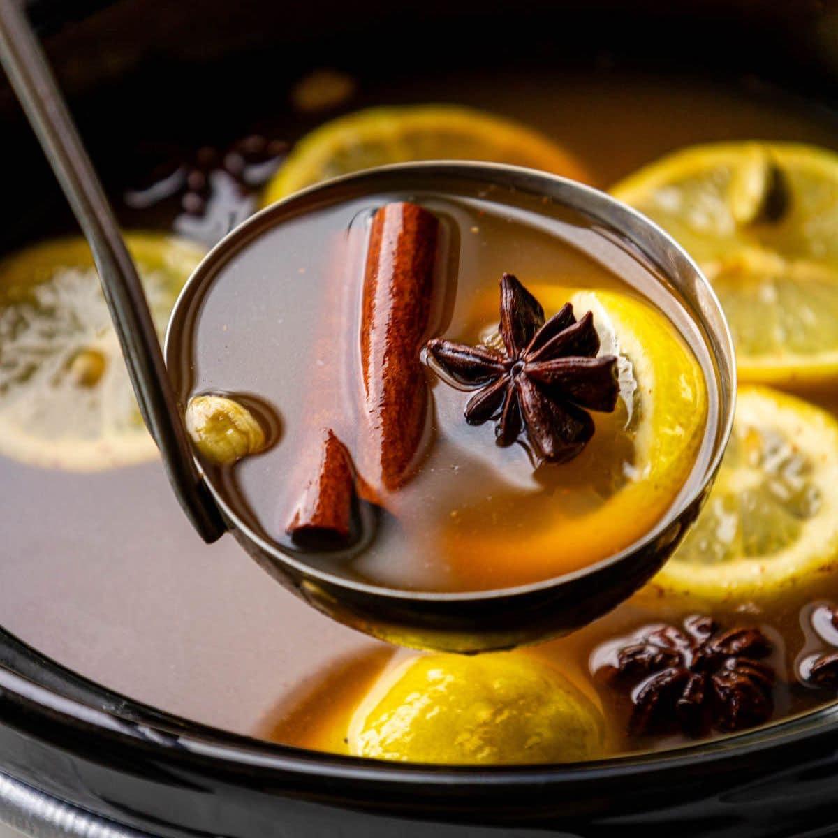 Slow Cooker Mulled Cider