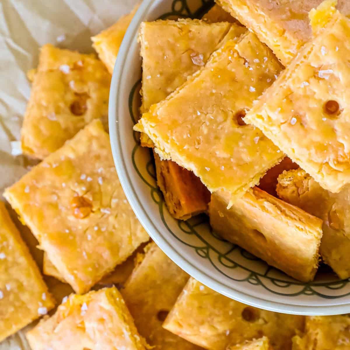 Sourdough Discard Cheese Crackers
