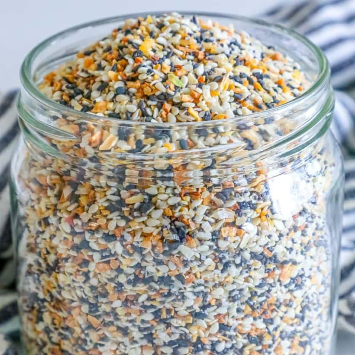 The Best Everything Bagel Seasoning Mix