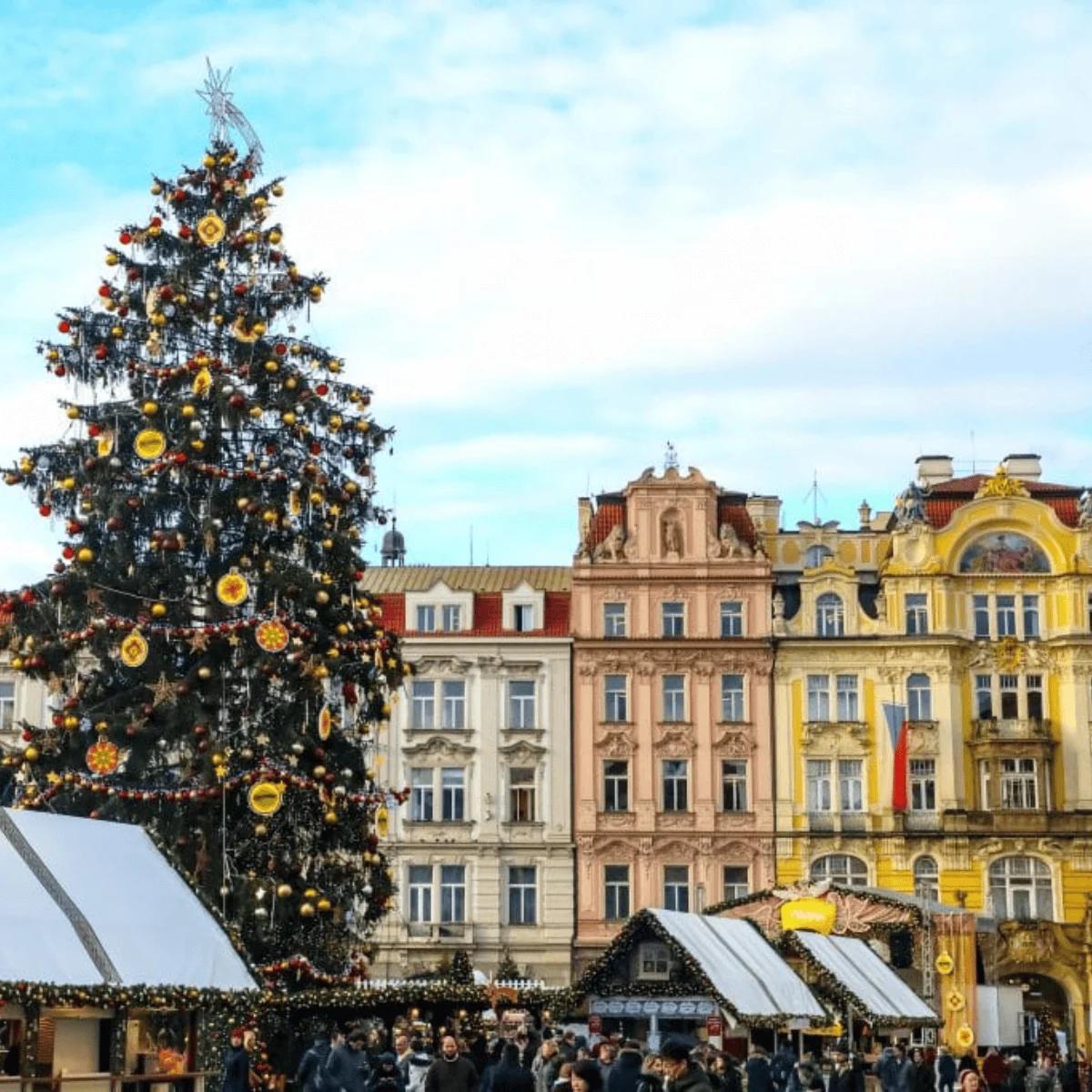 Top Ten Reasons to Visit a Christmas Market