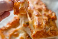 Cheesy Pull-Apart Pizza Bread