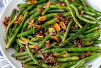 Stir-Fried Garlicky Green Beans