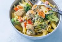 Velvety Chicken & Broccoli Alfredo