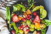 Spinach and Fruit Salad with Poppy Seed Dressing