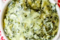 Easy and Delicious Creamed Spinach