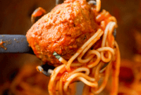 Effortless Instant Pot Spaghetti and Meatballs