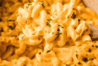 Easy Homemade Mac and Cheese
