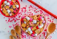 Valentine Smores Snack Mix