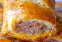 Classic English Sausage Rolls Recipe