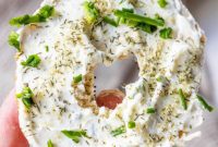 Savory Dill Garlic Cream