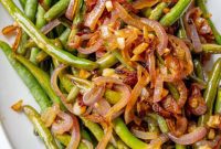 Green Bean and Red Onion Sauté