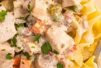 Easy Slow Cooker Chicken a la King