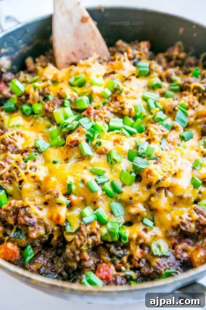 Loaded Cheesy Taco Skillet 13 img 14550 12