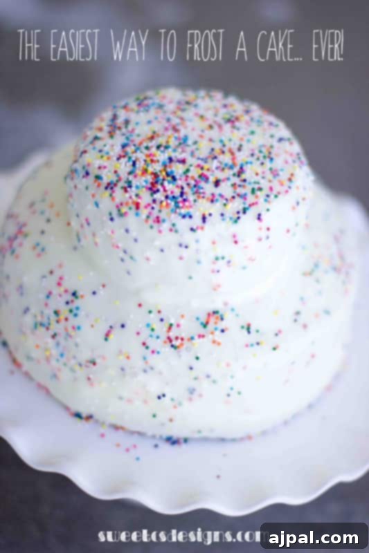 the easiest way to frost a cake ever..