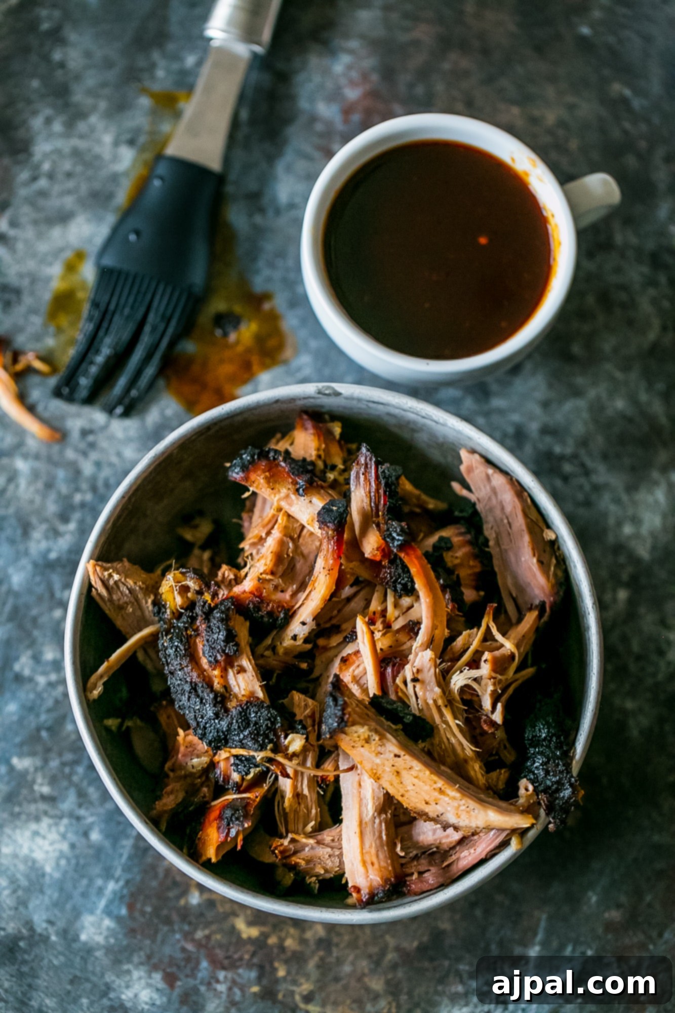 Picture of smoked pulled pork in a bowl