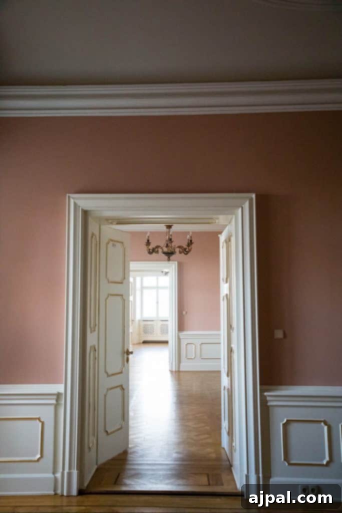 Ksiaz Castle Hotel 9 An ornate and luxurious room within Ksiaz Castle, hinting at its former grandeur.