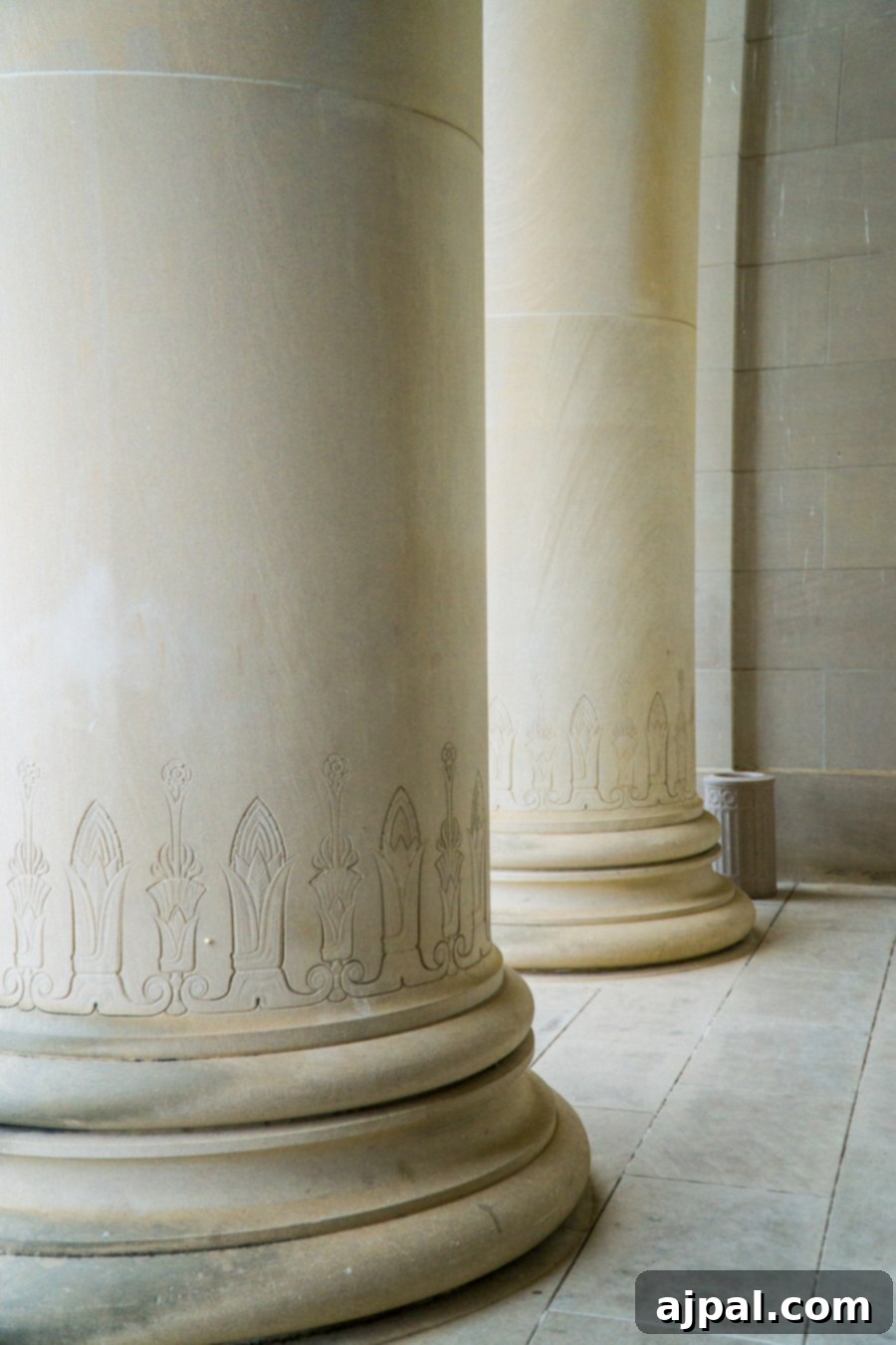 Kansas City's Best: An Insider's Guide 8 Tall classical pillars inside the Nelson-Atkins Museum of Art