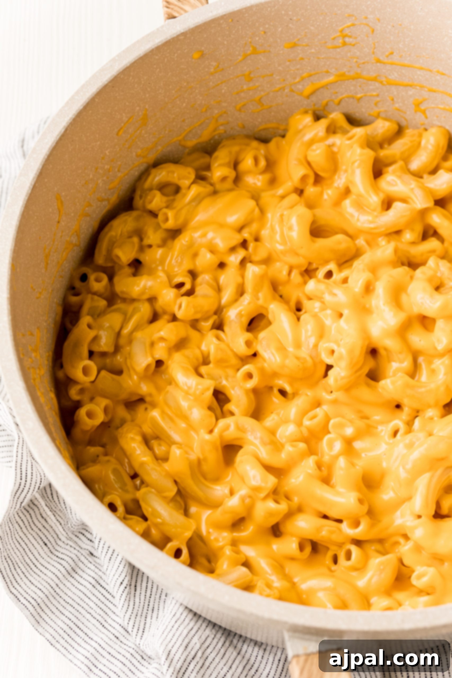 Easy Mac and cheese recipe cooked in a pan.