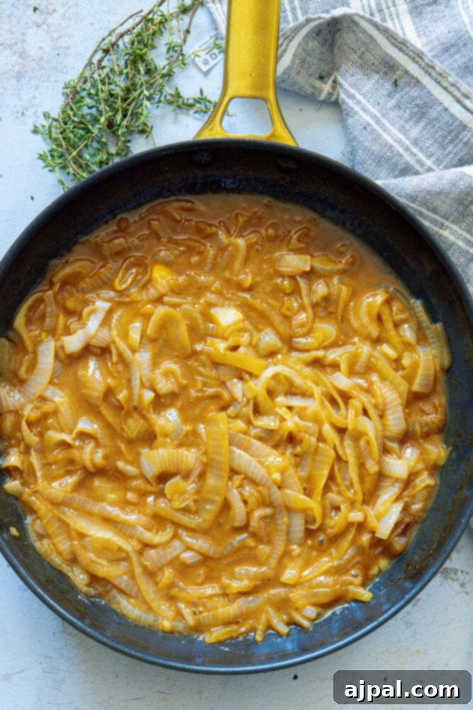 Classic French Onion Chicken Breasts 7 picture of browned onions and french onion sauce in a pan
