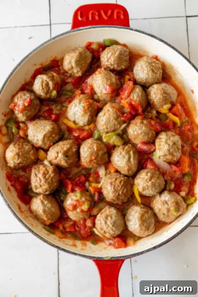 Italian Meatball Skillet Melt 9 Cheesy Italian Meatball Skillet with Tomato Sauce.