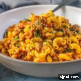 Homestyle American Goulash 12 An American goulash recipe featuring pasta, meat, and sauce.