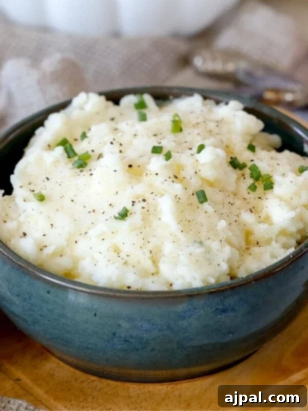 Bowl of creamy mashed potatoes
