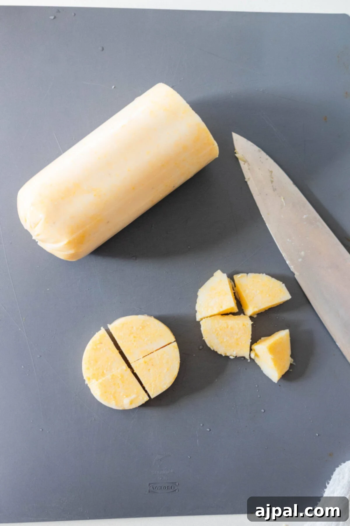 Slicing polenta for baking