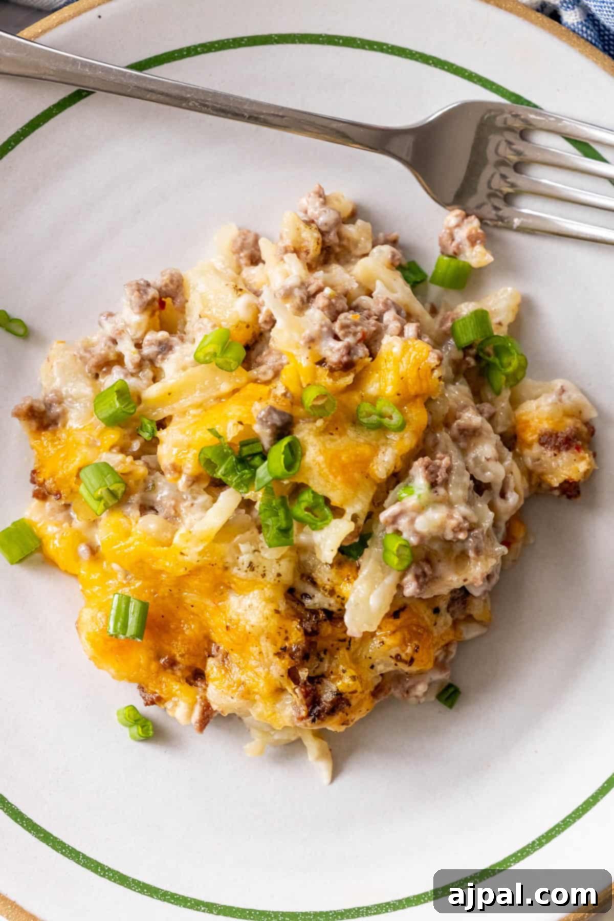 Cheesy Ground Beef and Potato Bake 3 Serving of Cheesy Ground Beef Casserole